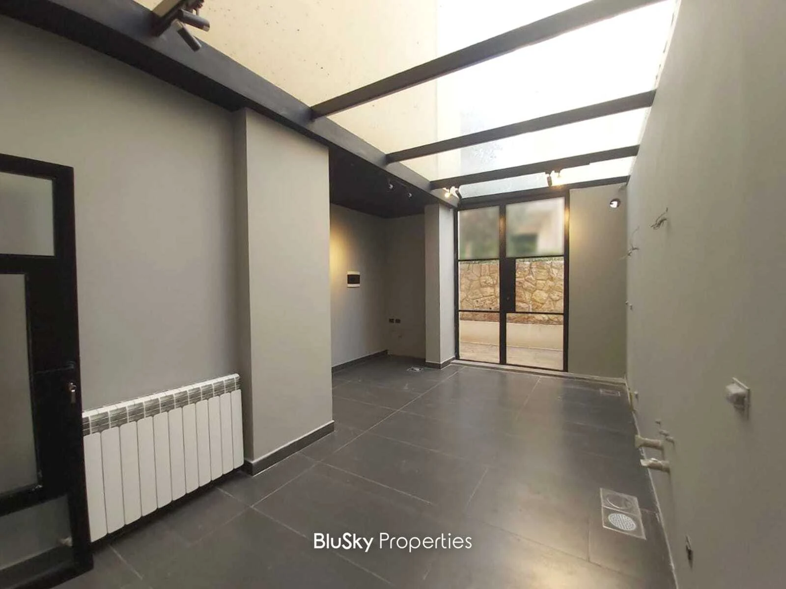 Apartment 175m² Garden for Sale in Hboub — photo 2