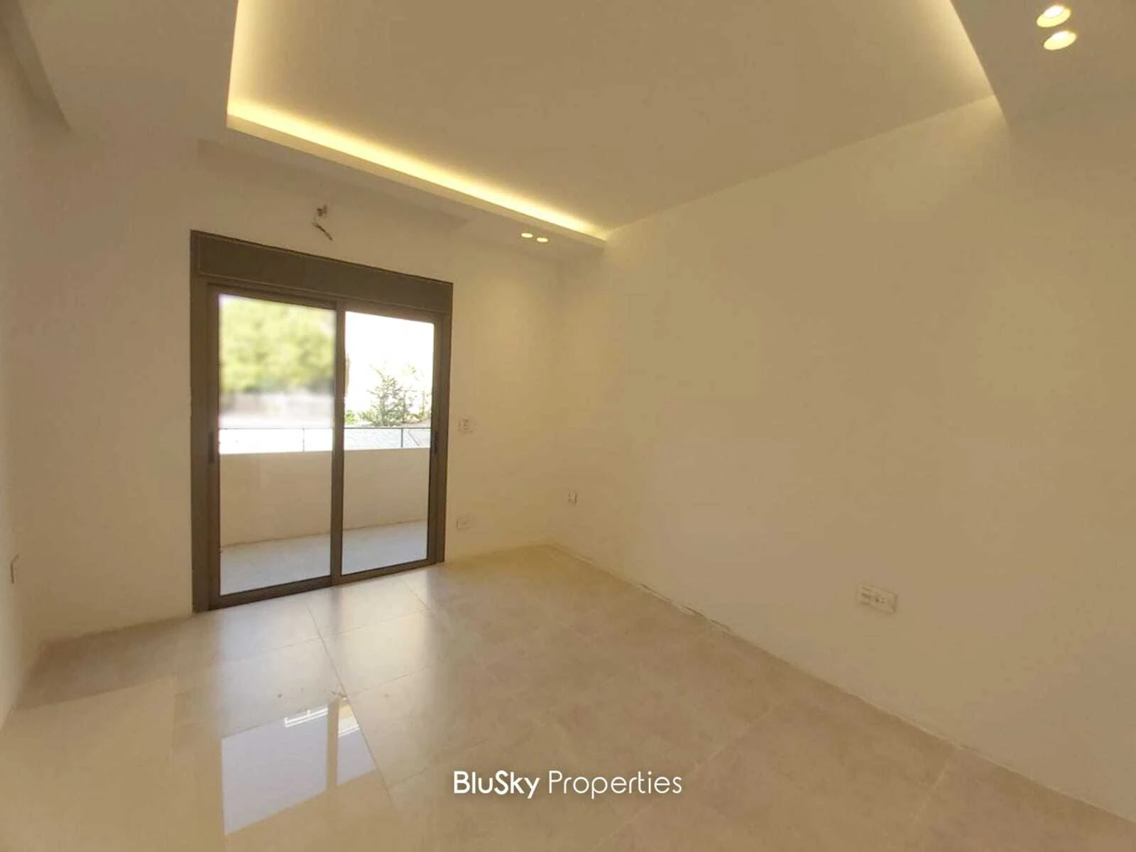 Apartment 175m² Garden for Sale in Hboub — photo 4