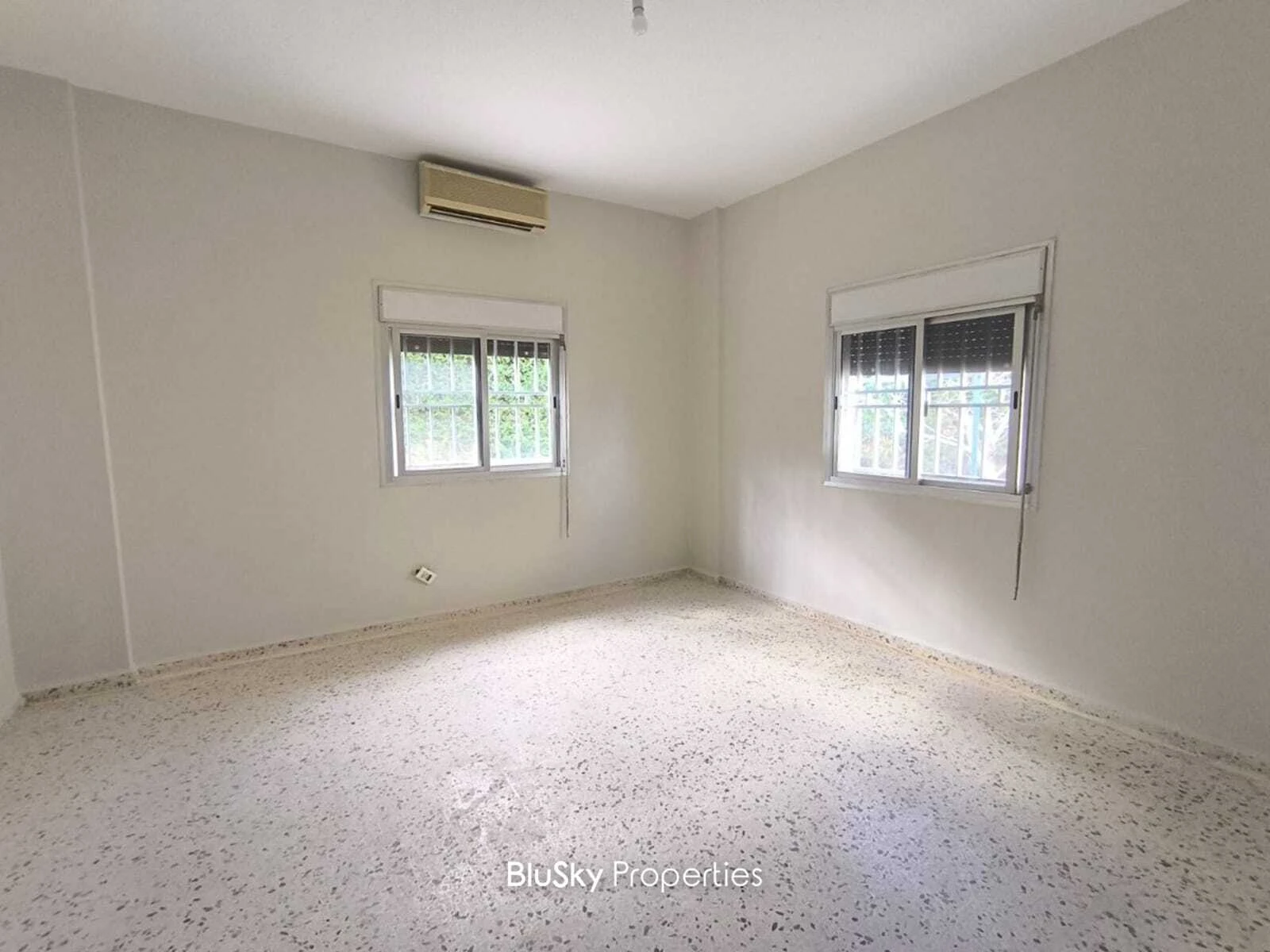 Apartment 200m² for Rent in Hbous — الصورة 3
