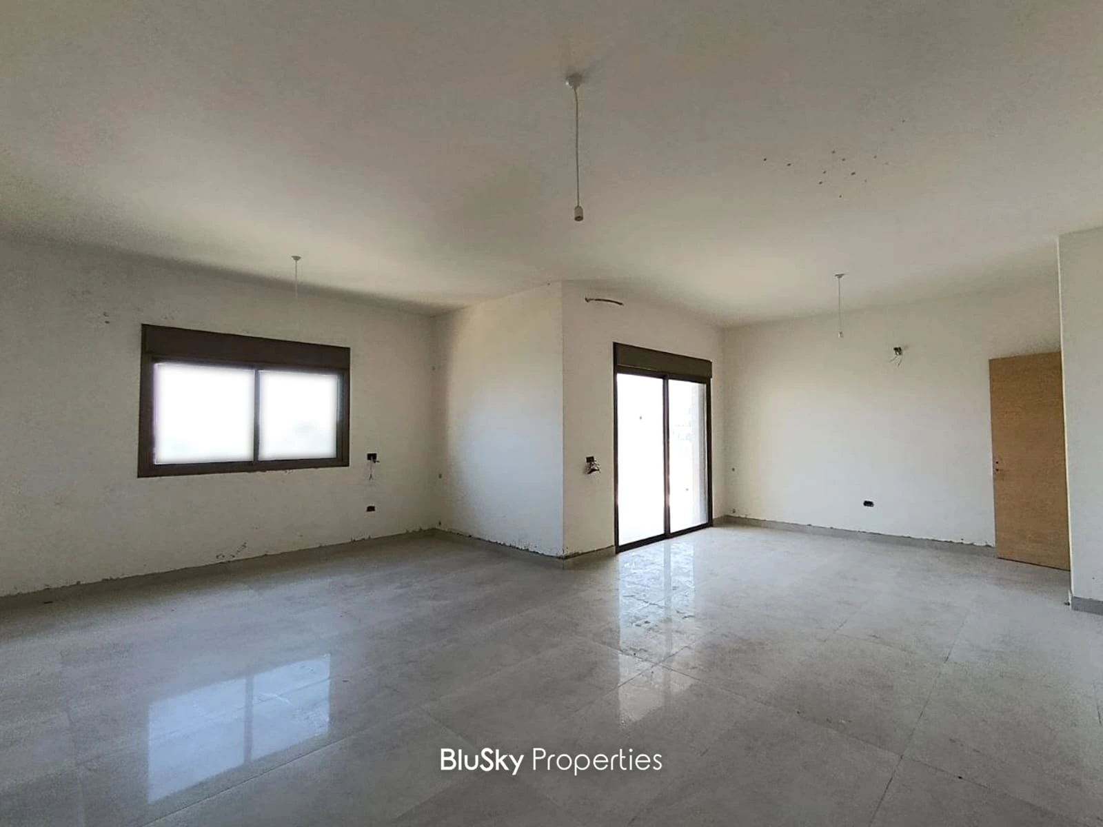 Apartment 200m² with Sea View for Sale in Hboub