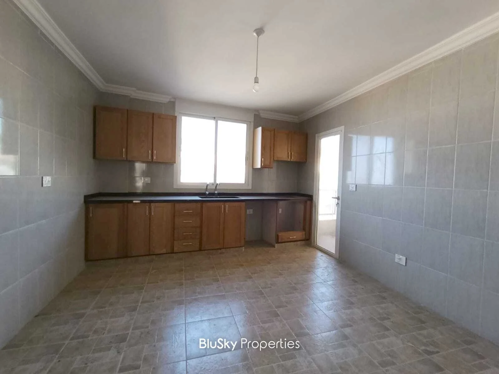 Apartment 250m² City View for Sale in Hboub — photo 2