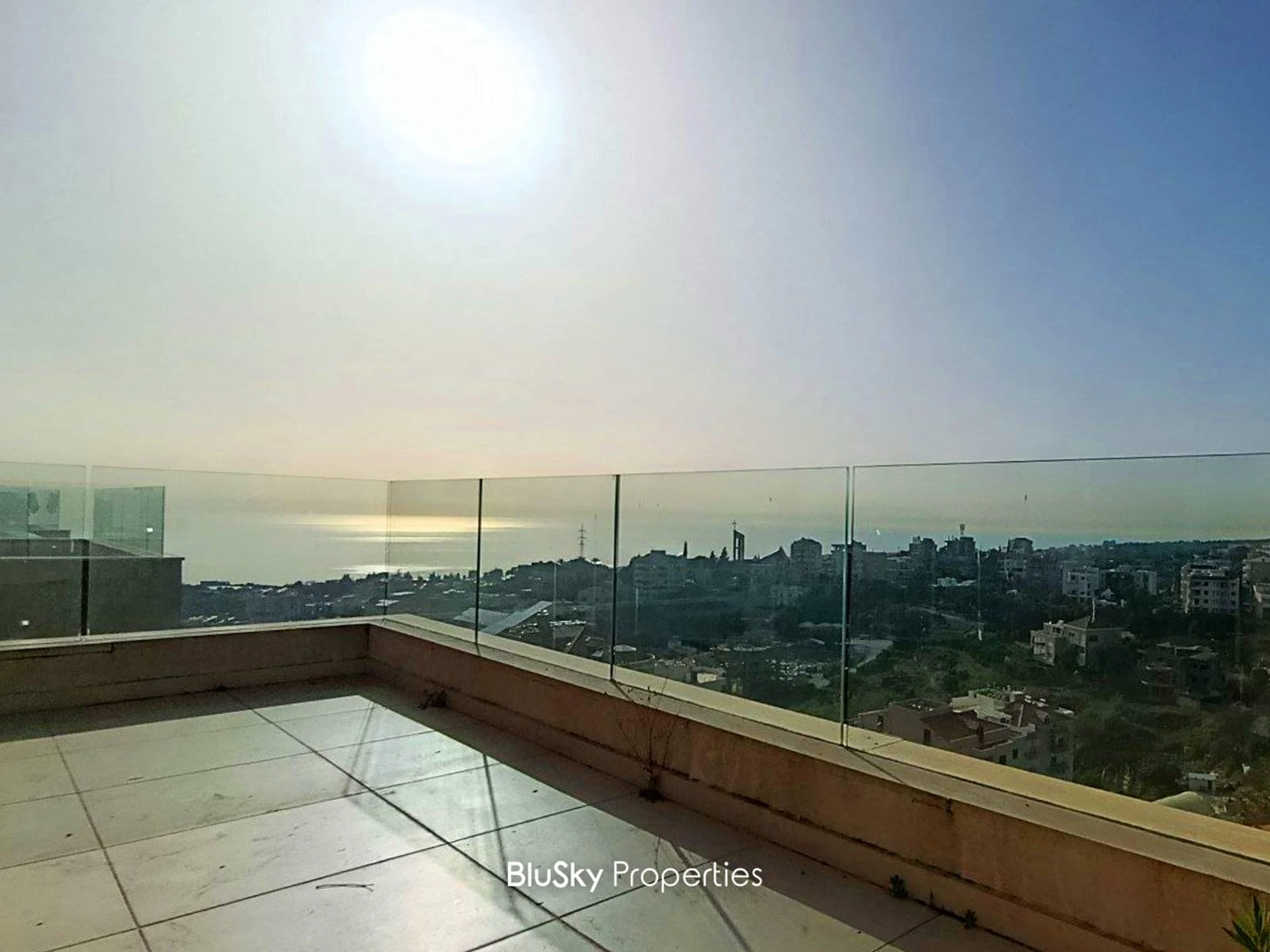 Apartment 320m² with Sea View for Sale in Hboub — photo 2