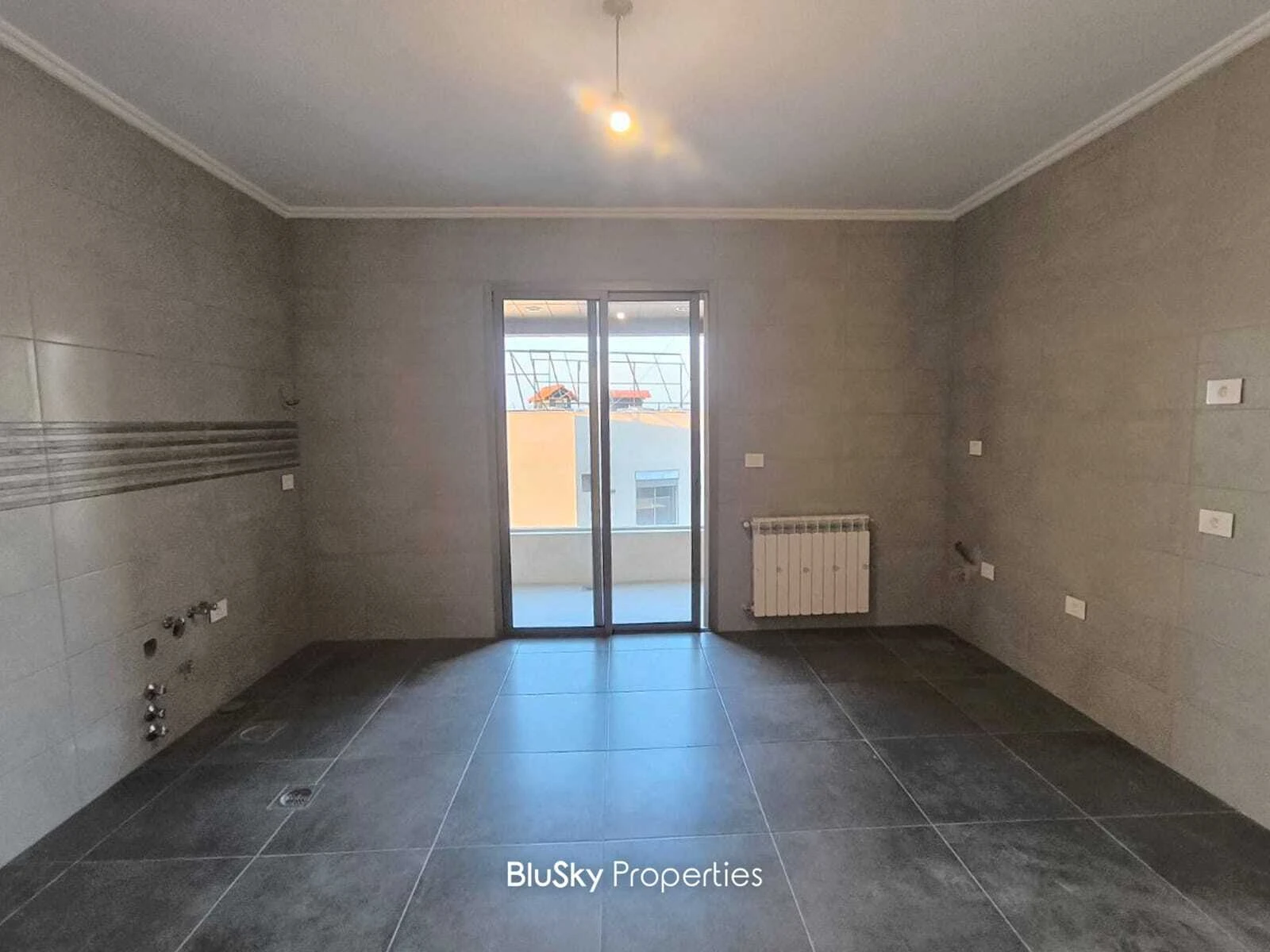 Duplex 300m² Terrace for Sale in Hbous — photo 3