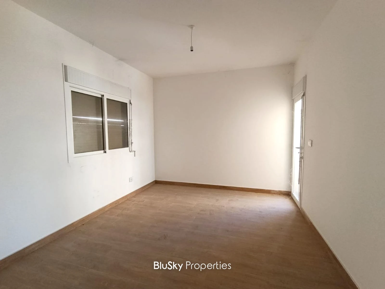 Apartment 120m² with Sea View for Sale in Hosrayel — الصورة 2