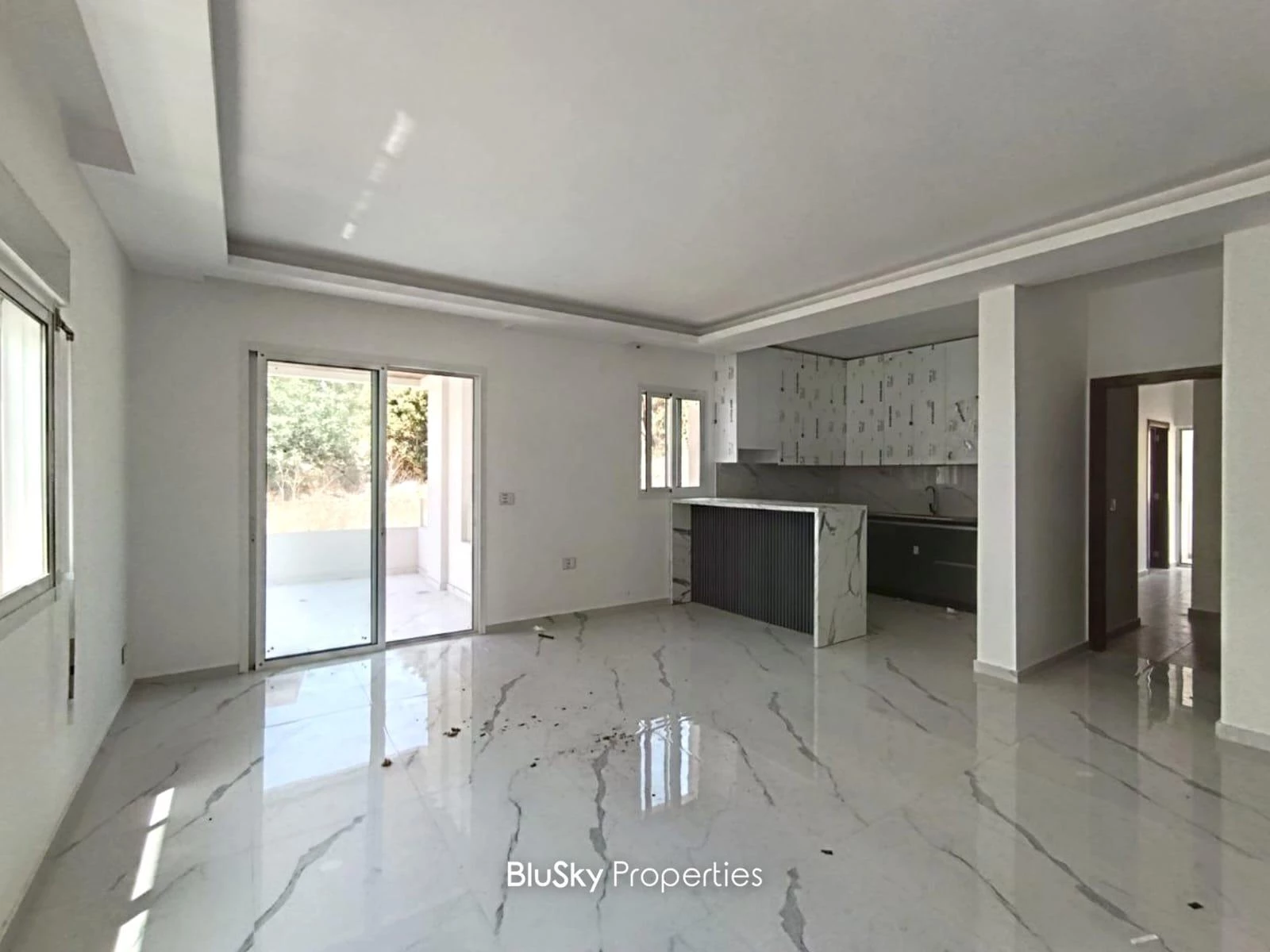 Apartment 120m² Garden for Sale in Hosrayel