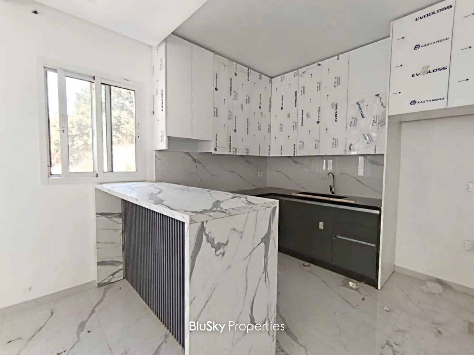 Apartment 120m² Garden for Sale in Hosrayel — photo 2