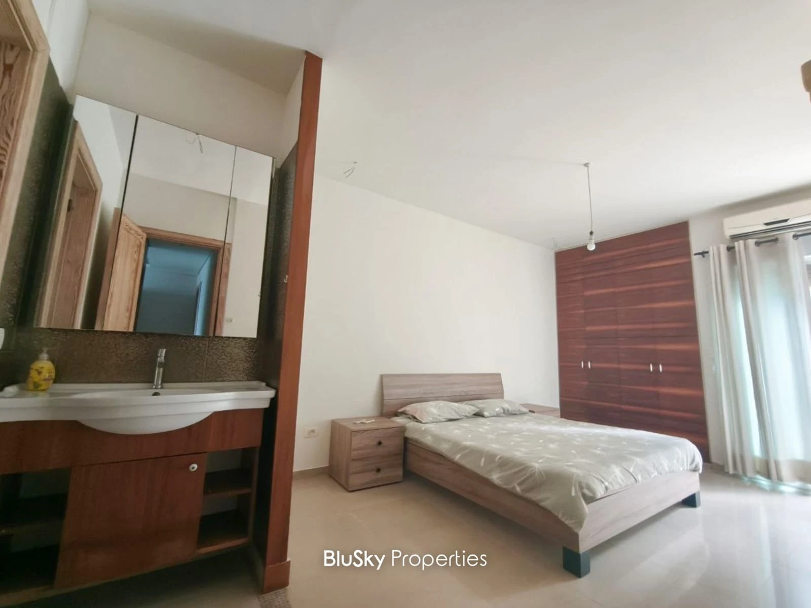Apartment 140m² with Sea View for Rent in Haret Sakher — الصورة 4