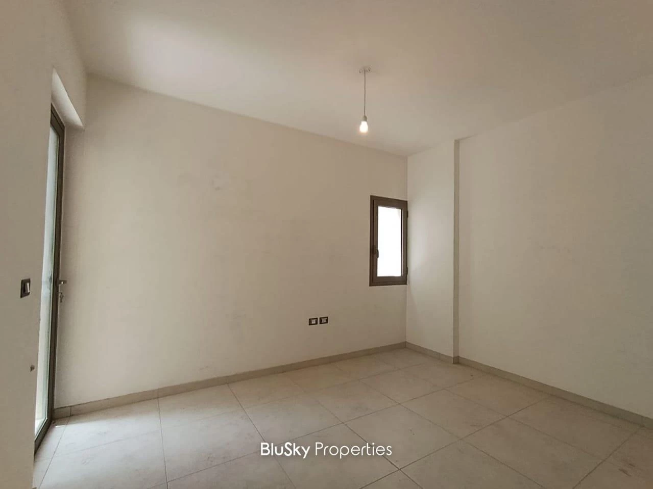 Apartment 155m² Sea View for Sale in Haret Sakher — الصورة 5