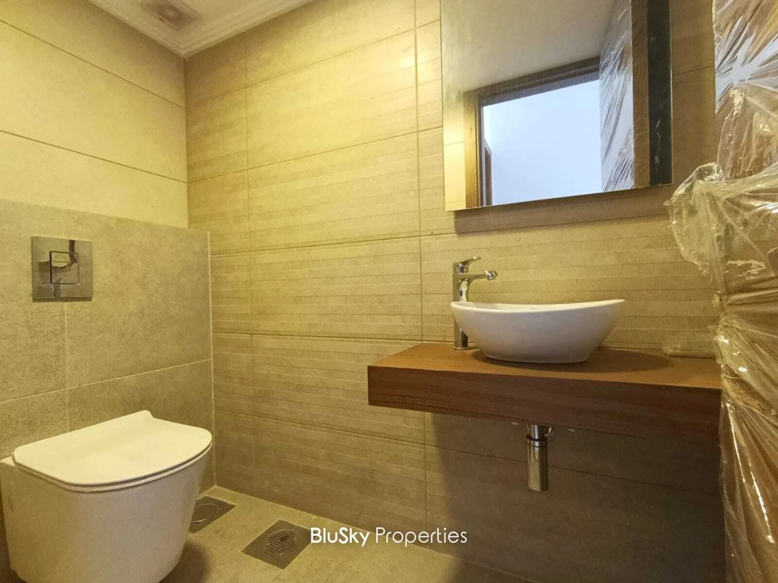 Apartment 165m² Sea View for Sale in Haret Sakher — photo 5