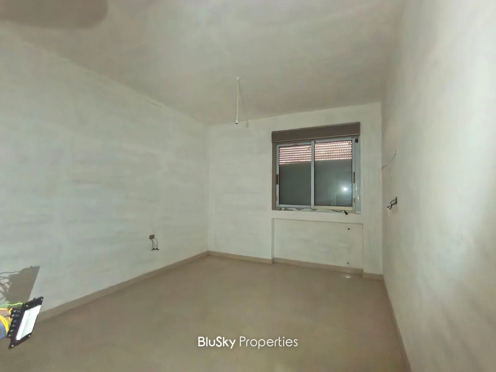 Apartment 175m² Sea View for Sale in Haret Sakher — الصورة 4