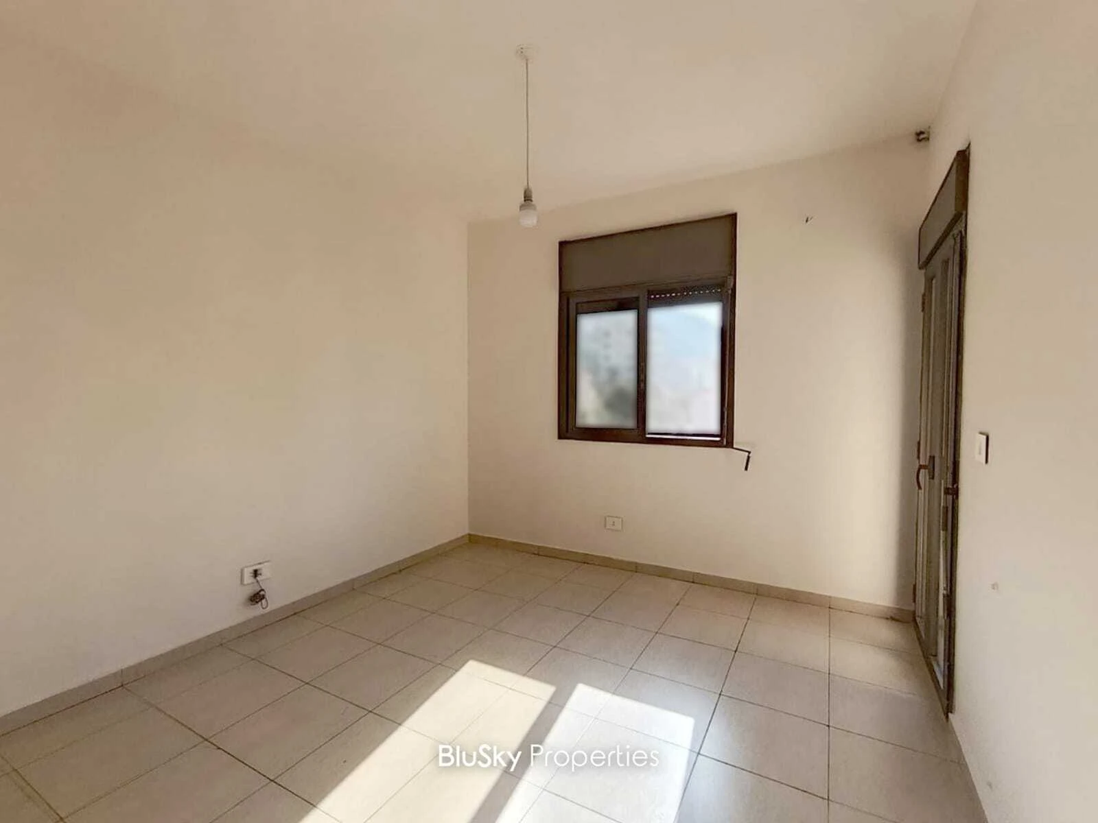 Apartment 200m² Sea View for Rent in Haret Sakher — الصورة 5