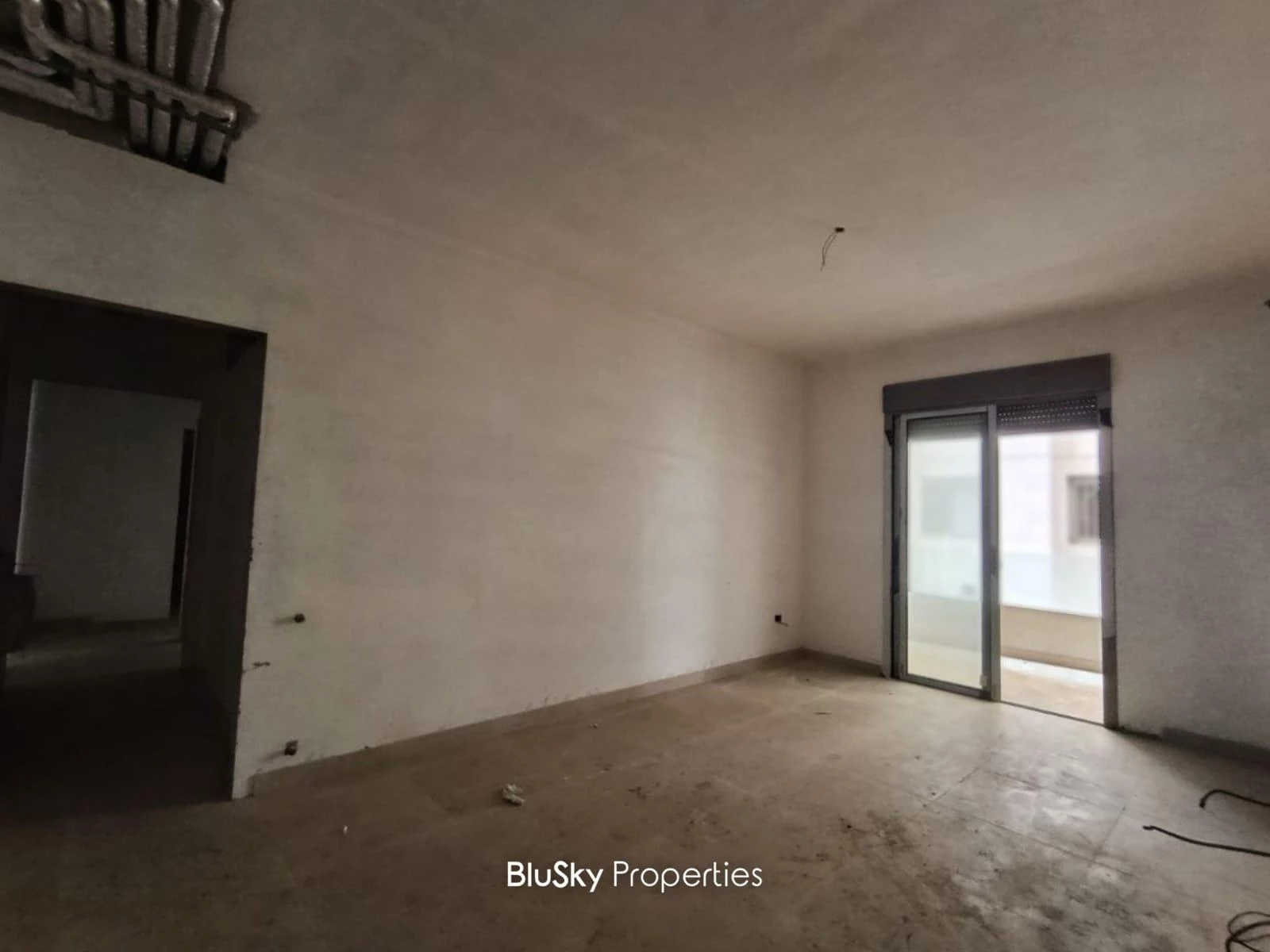 Apartment 240m² Sea View for Sale in Haret Sakher — photo 2