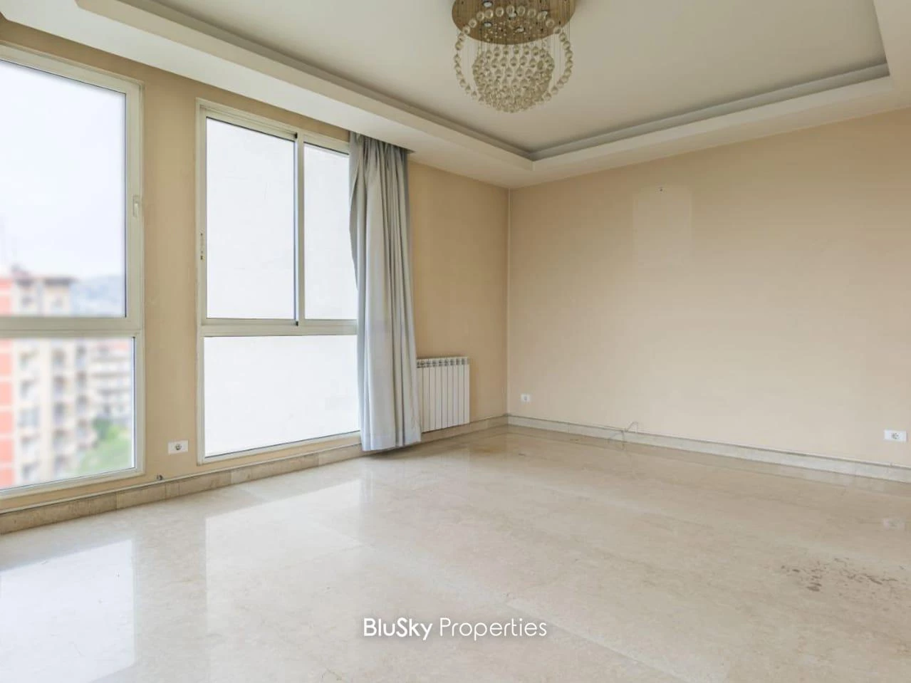 Apartment 300m² 3 Beds for Rent in Haret Sakher — الصورة 4