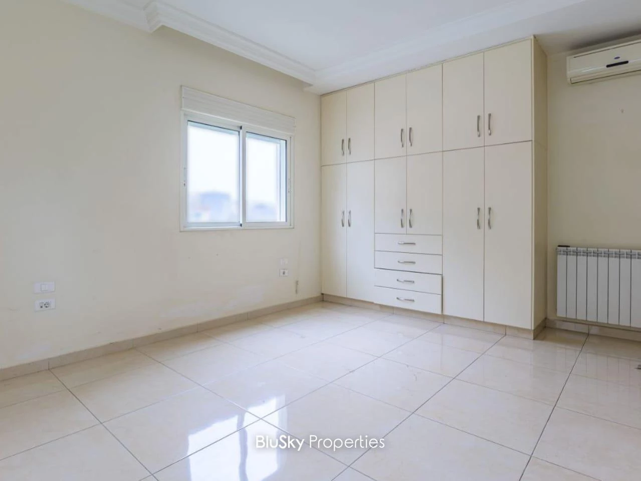 Apartment 300m² 3 Beds for Rent in Haret Sakher — الصورة 5