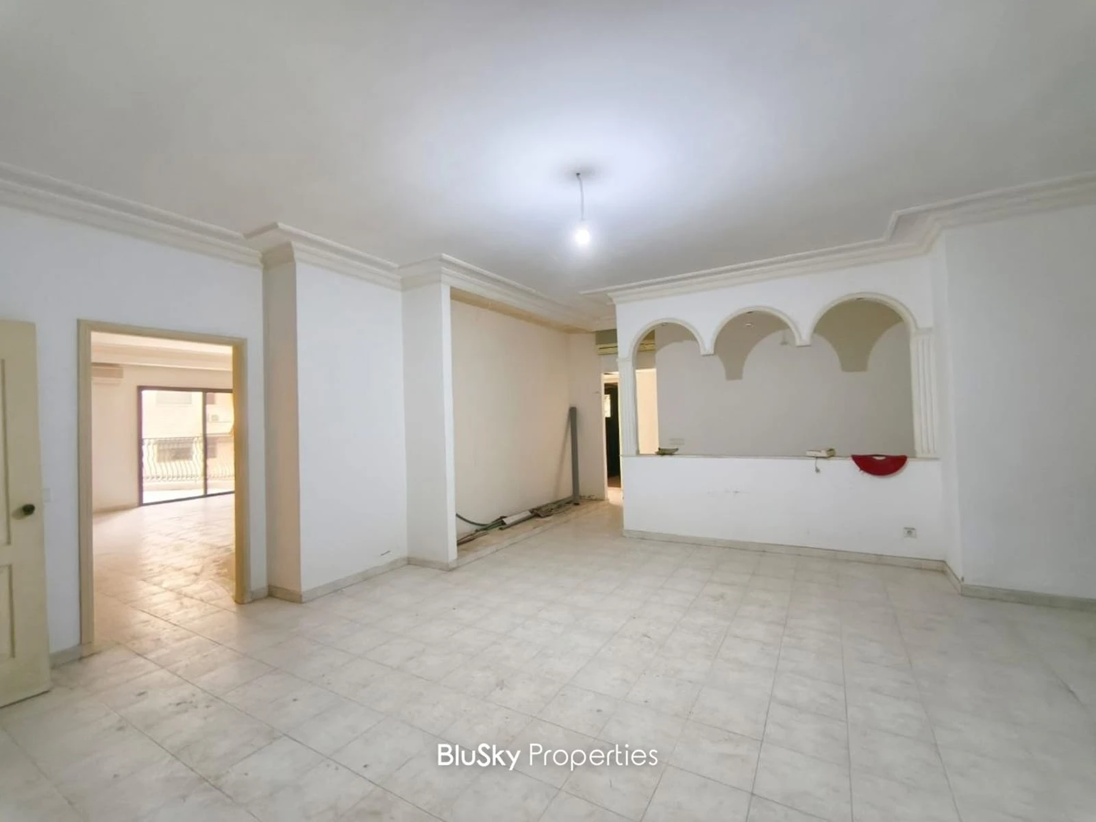 Duplex 700m² for Sale in Haret Sakher — photo 5