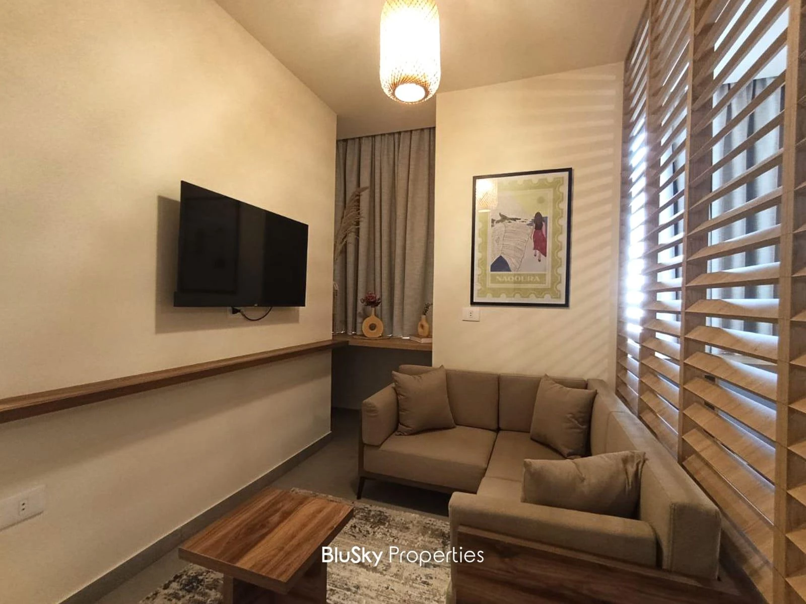 Chalet 70m² Mountain View for Rent in Haret Sakher