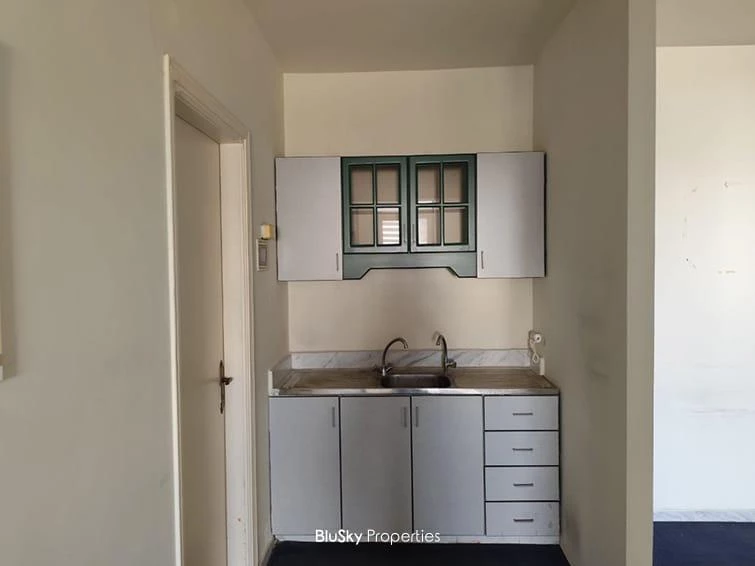 Office 75m² for Rent in Haret Sakher — الصورة 2