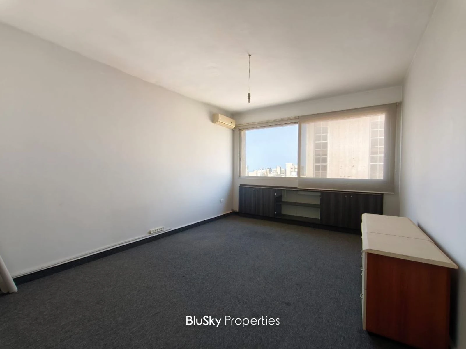 Office 130m² for Rent in Horch Tabet — الصورة 3