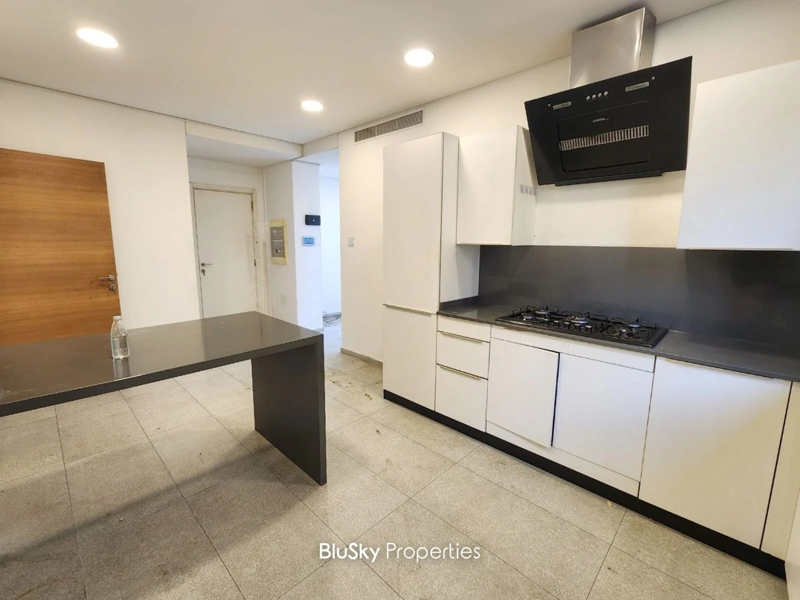 Apartment 200m² for Rent in Horch Tabet — الصورة 4
