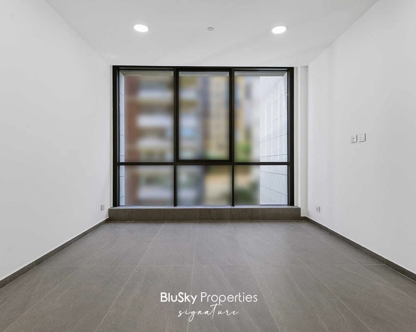 Office 220m² for Rent in Horch Tabet — الصورة 3