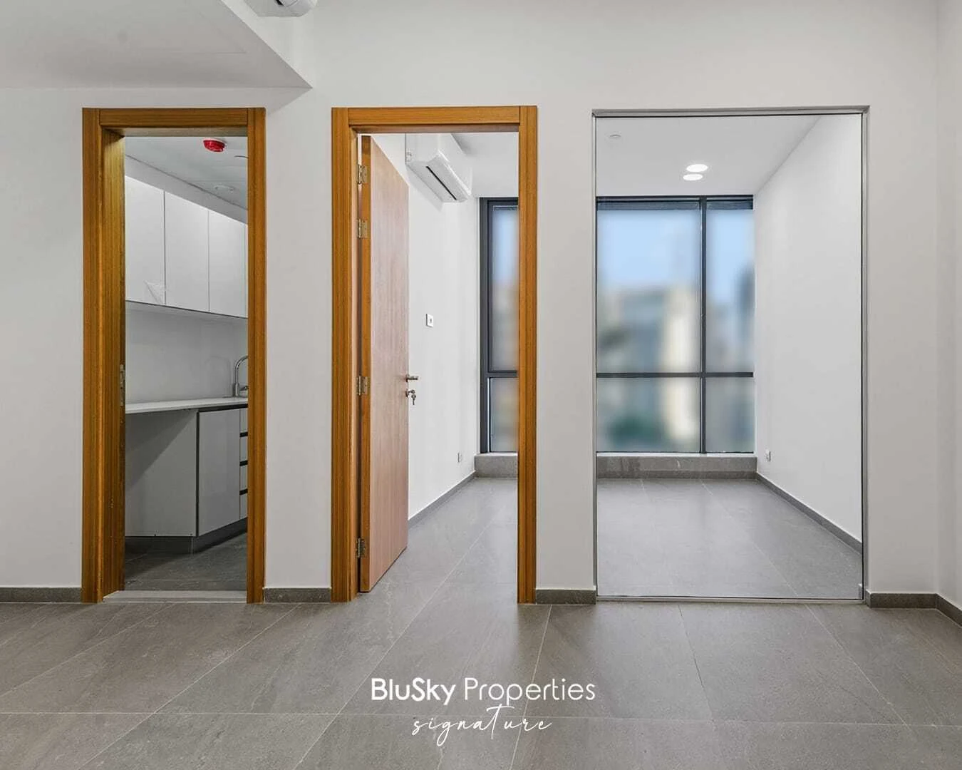Office 220m² for Rent in Horch Tabet — الصورة 5