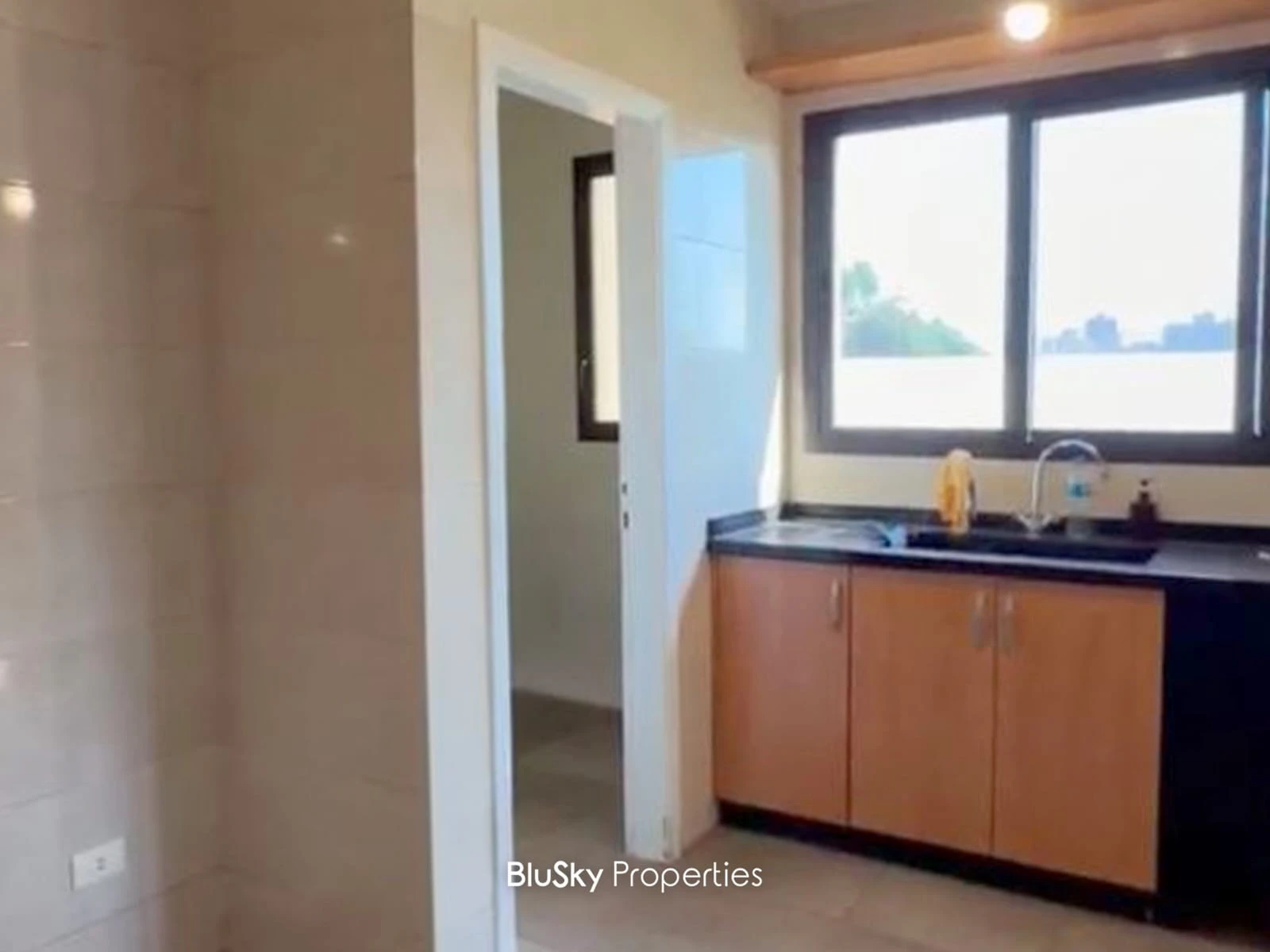Apartment 225m² for Rent in Horch Tabet — الصورة 3