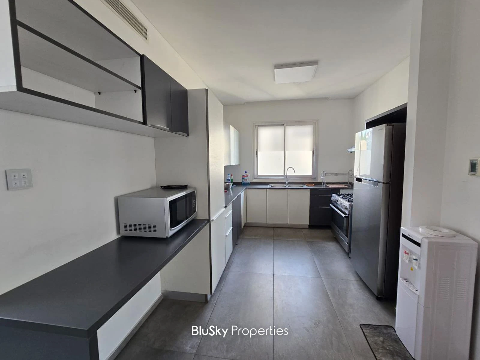 Apartment 240m² with City View for Rent in Horch Tabet — الصورة 3