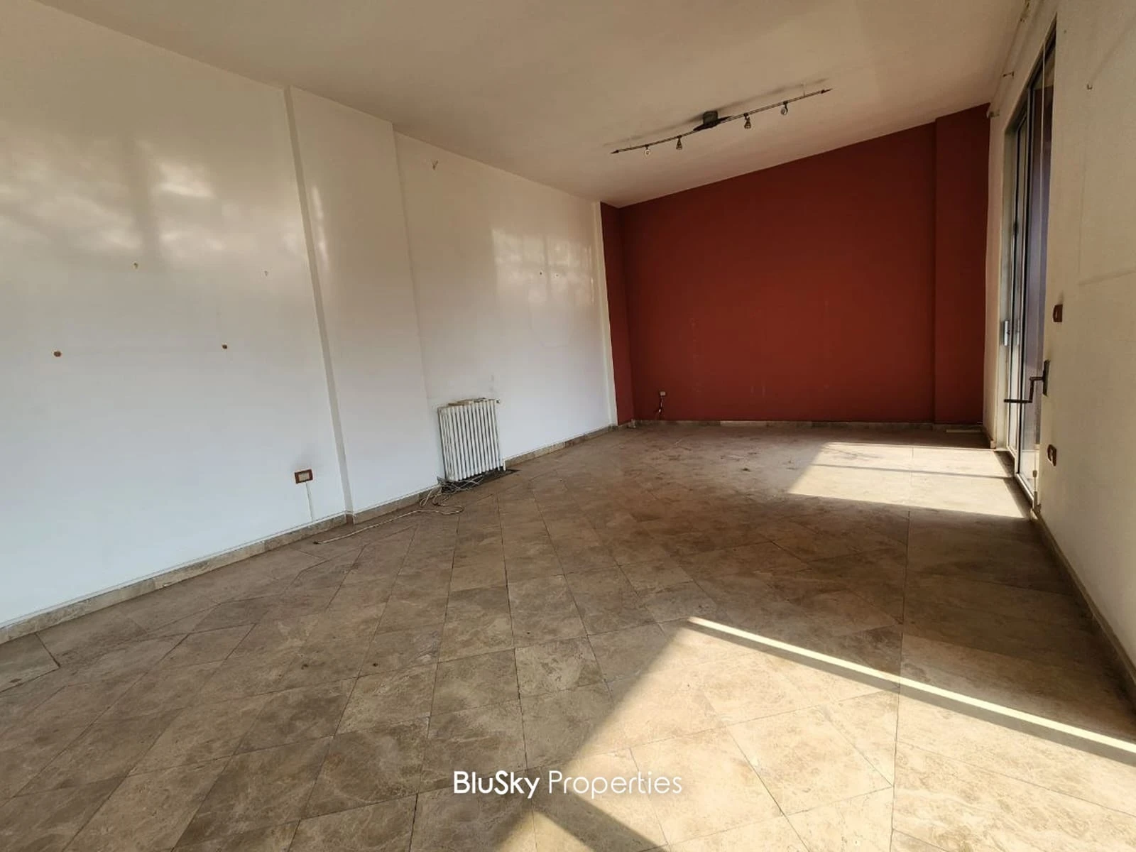 Apartment 265m² for Sale in Horch Tabet — photo 3