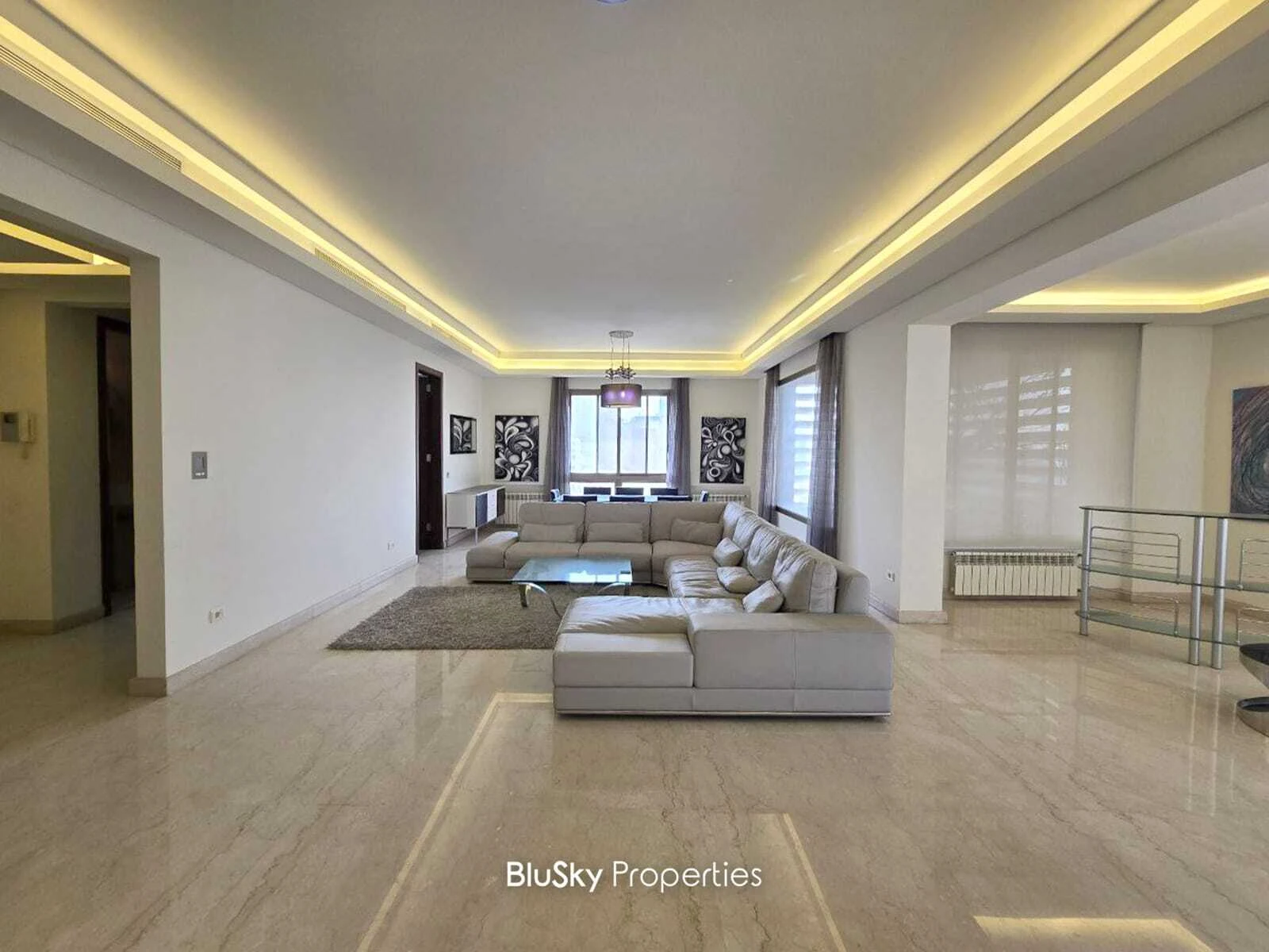 Apartment 300m² City View for Sale in Horch Tabet