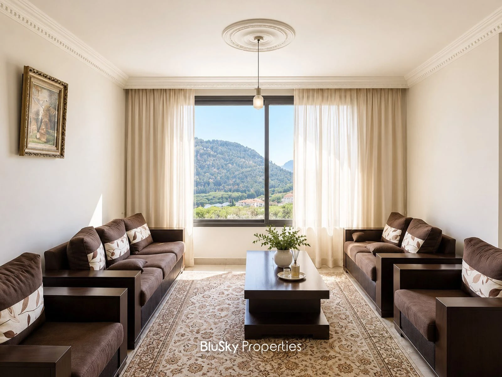 Apartment 170m² with Mountain View for Sale in Jouret El Ballout