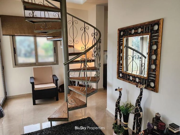 Duplex 240m² Balcony for Sale in Jouret El Ballout — photo 4