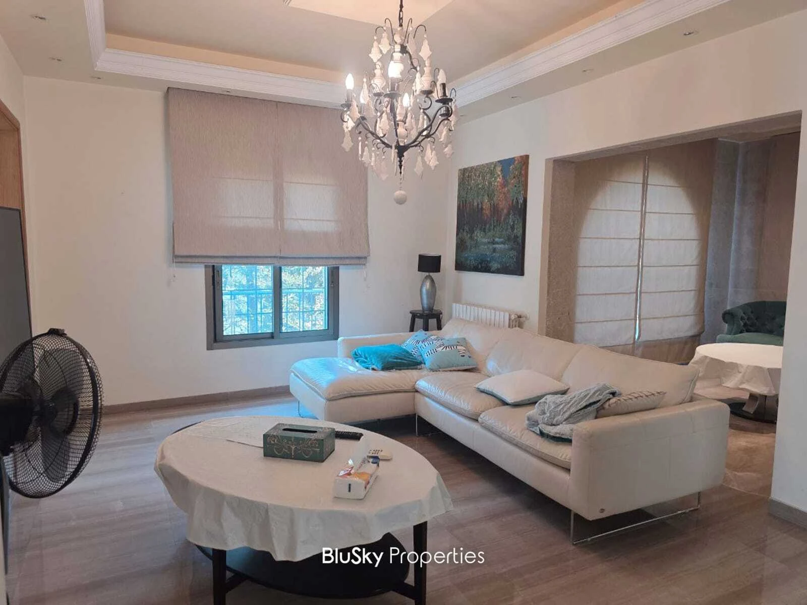 Villa 650m² Land for Rent in Jouret El Ballout — الصورة 3