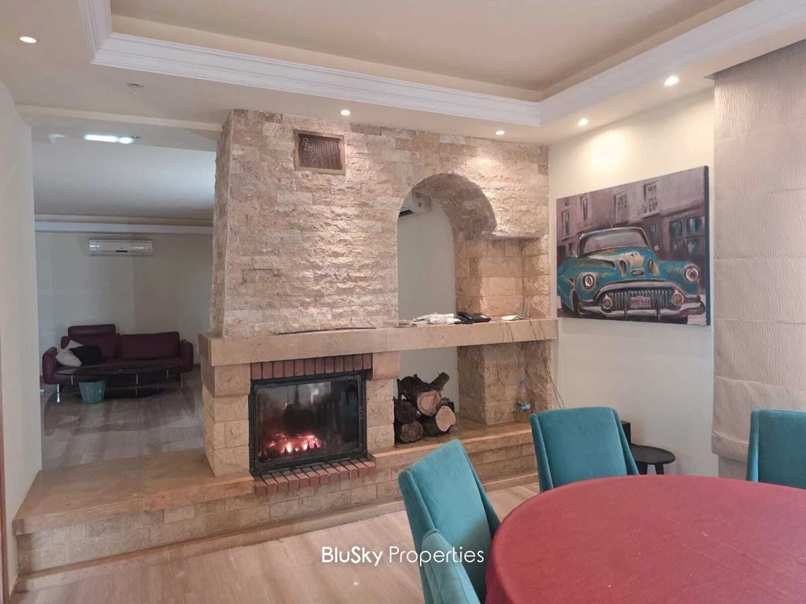 Villa 650m² Land for Rent in Jouret El Ballout — الصورة 4