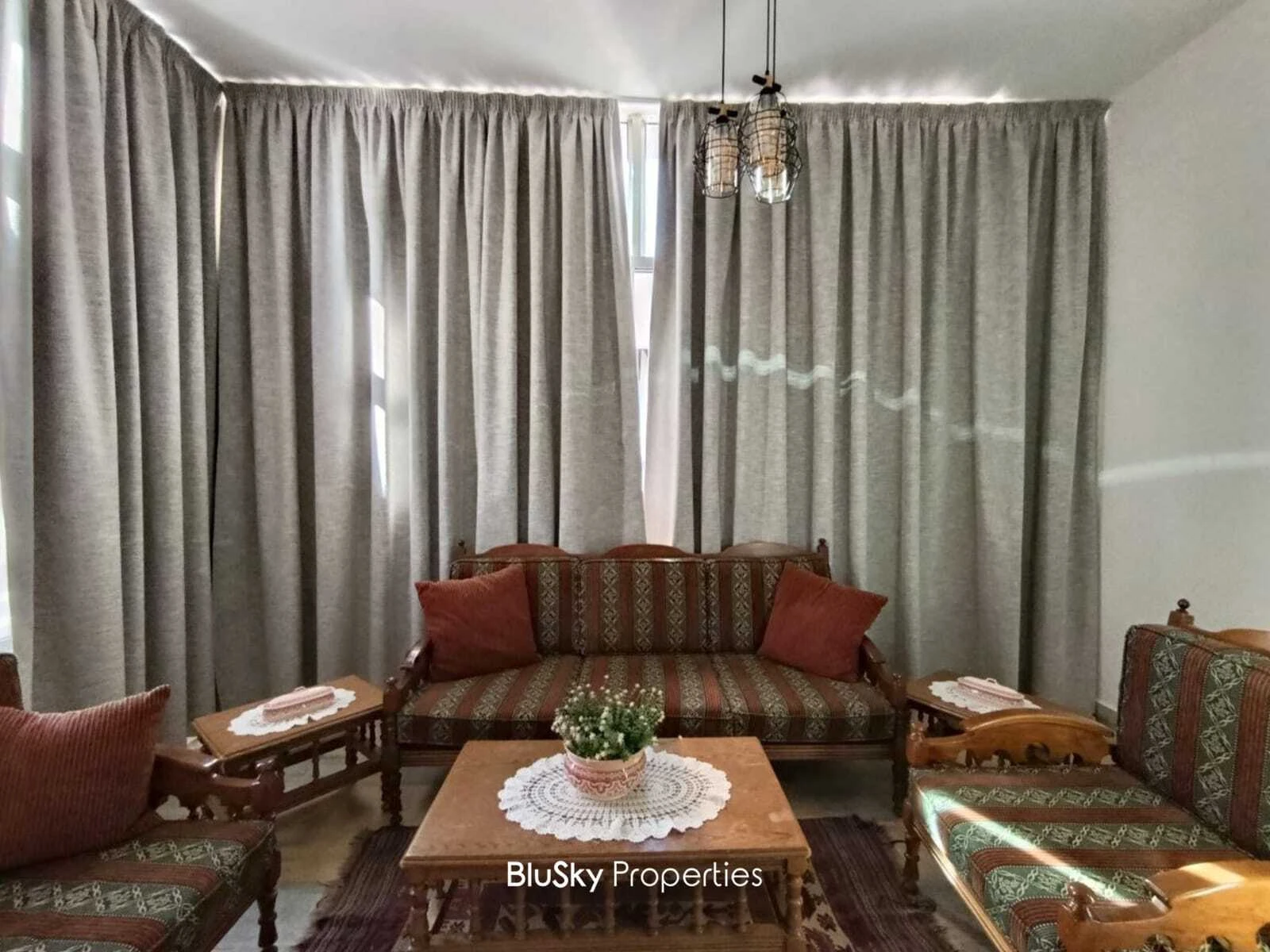 Apartment 200m² City View for Rent or SALE In Jbeil — photo 4