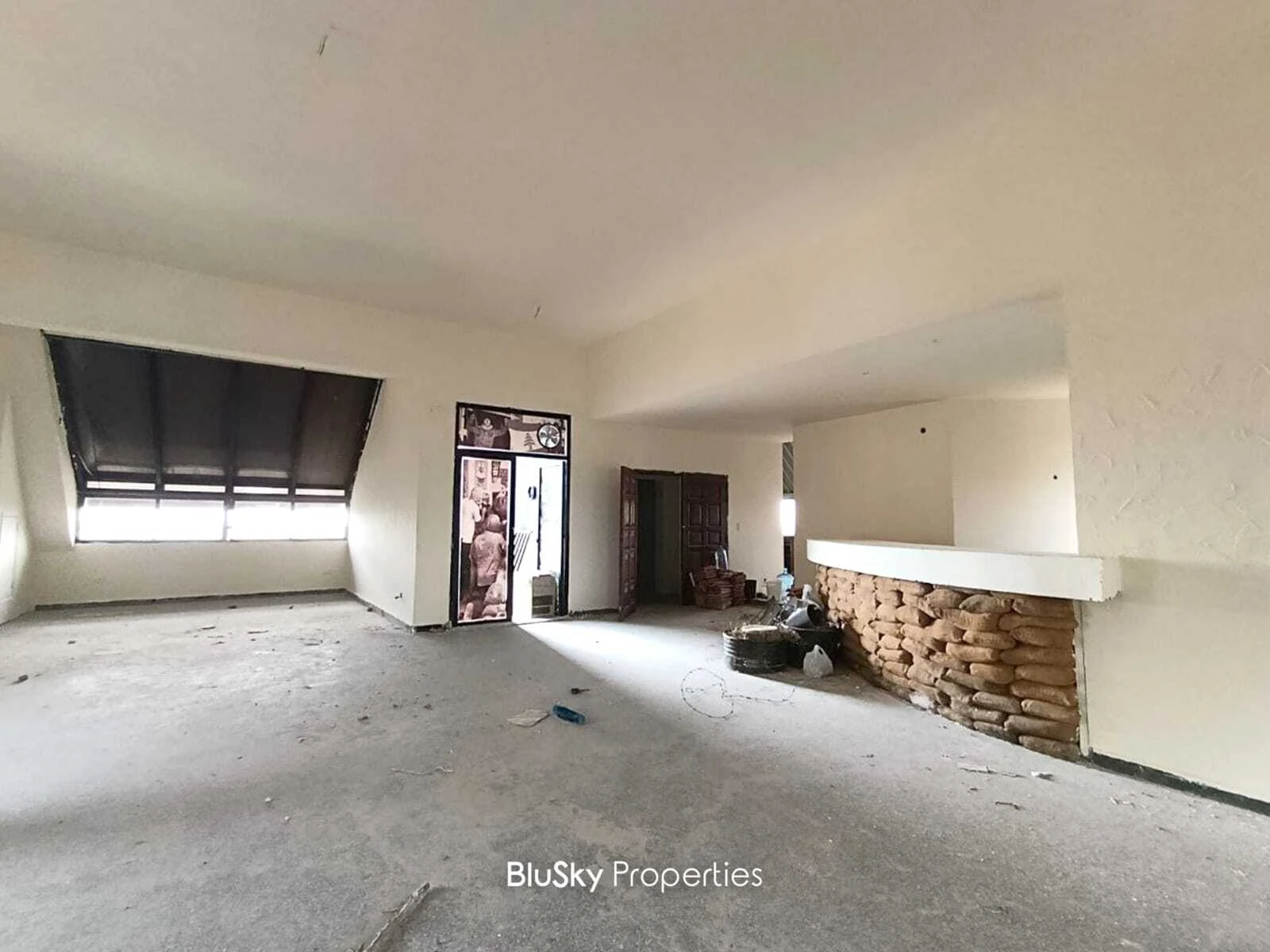 Rooftop 210m² Terrace for Sale in Jbeil — photo 2
