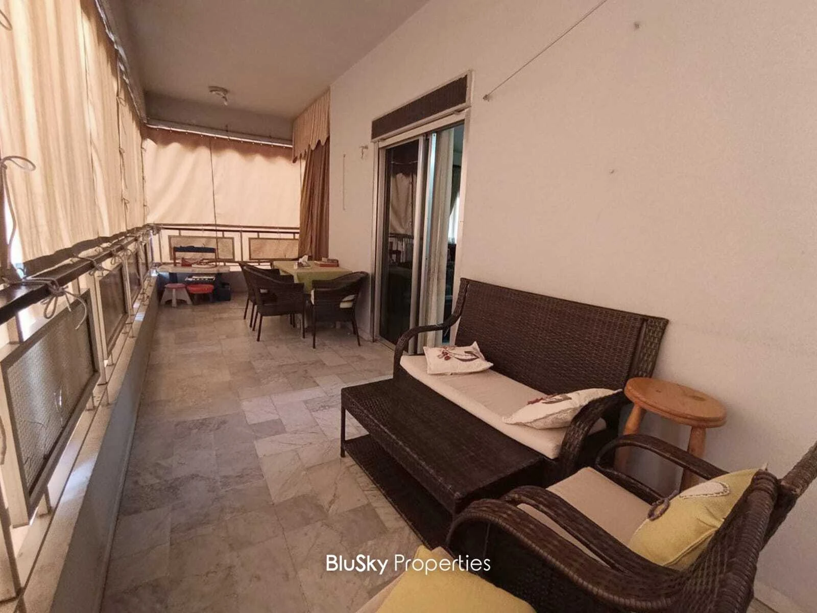 Apartment 210m² for Sale in Jbeil — الصورة 3