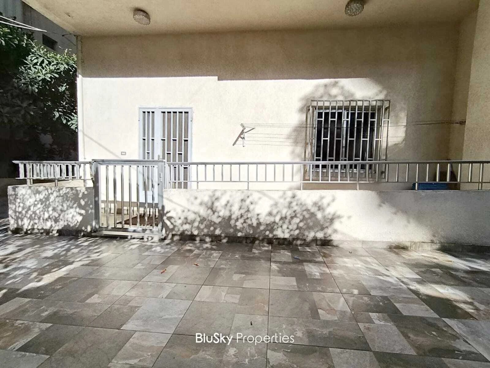 Apartment 75m² Terrace for Sale in Jbeil — الصورة 4