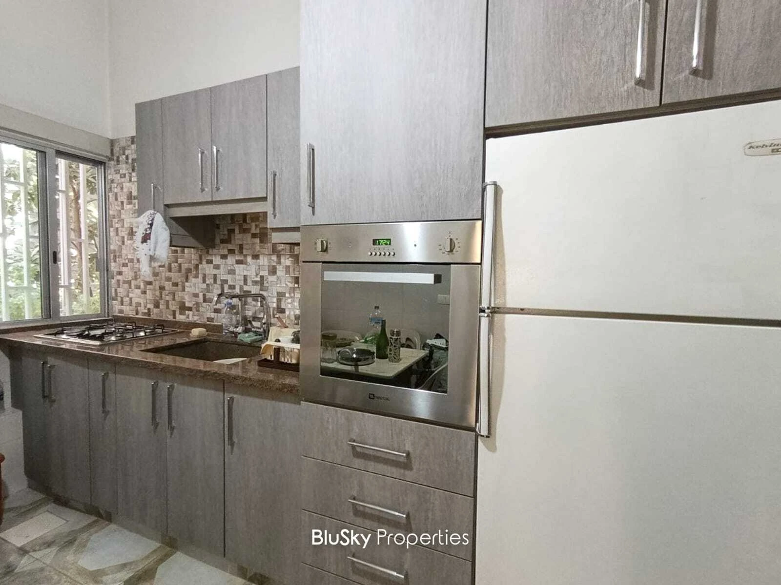 Apartment 75m² Terrace for Sale in Jbeil — الصورة 5