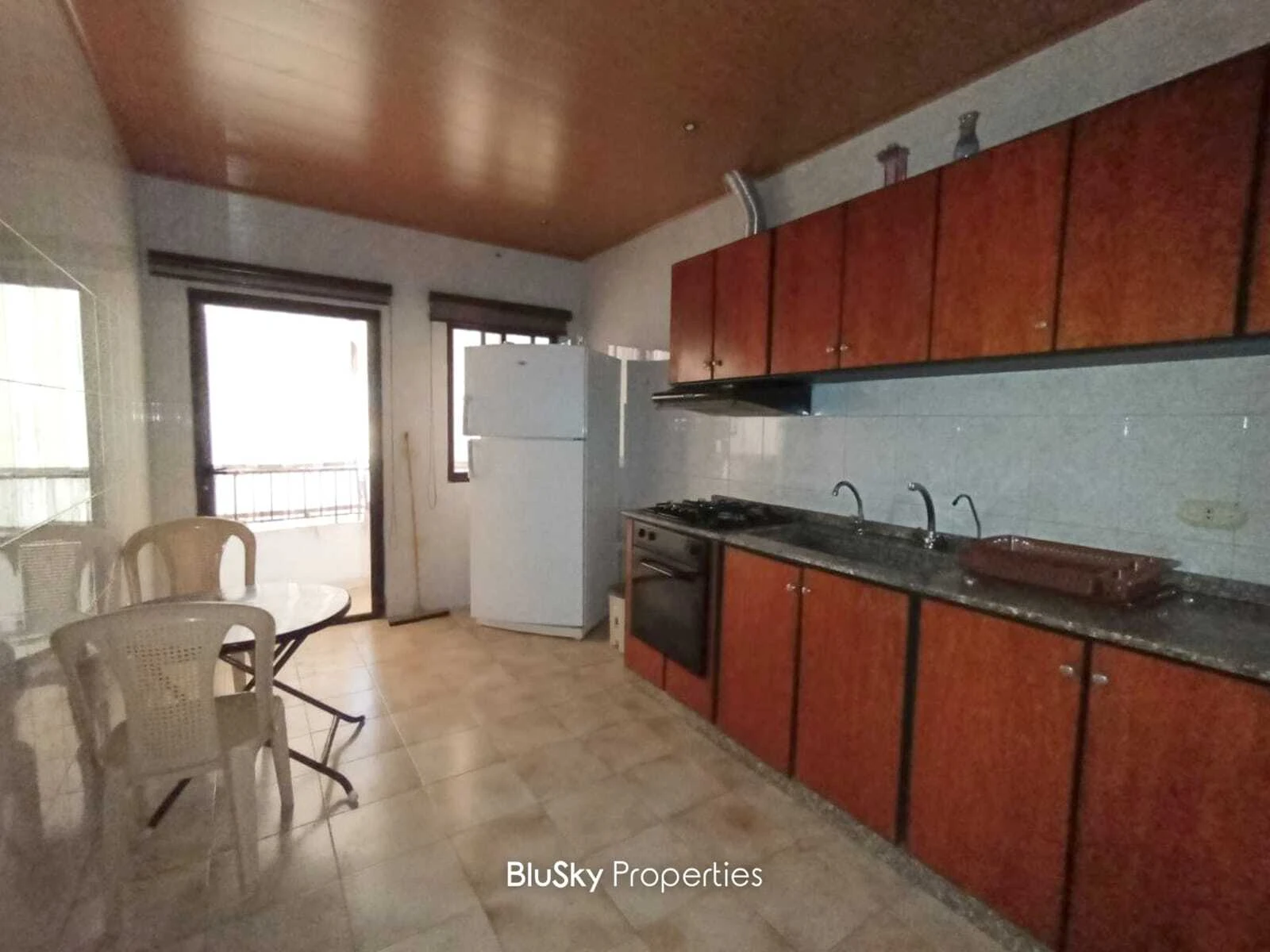Apartment 90m² City View for Sale in Jbeil — photo 2