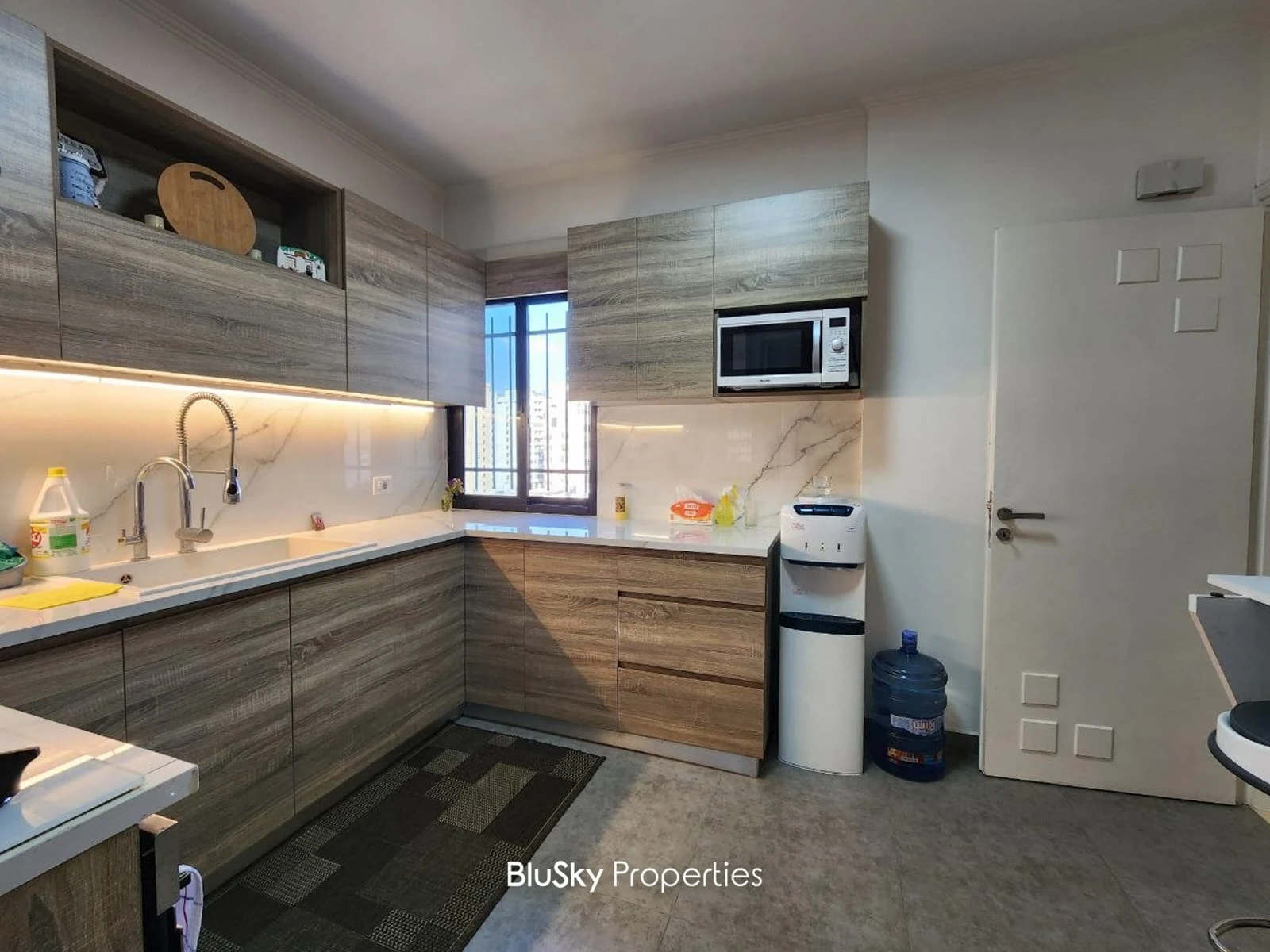 Apartment 115m² for Sale in Jdeideh — photo 5