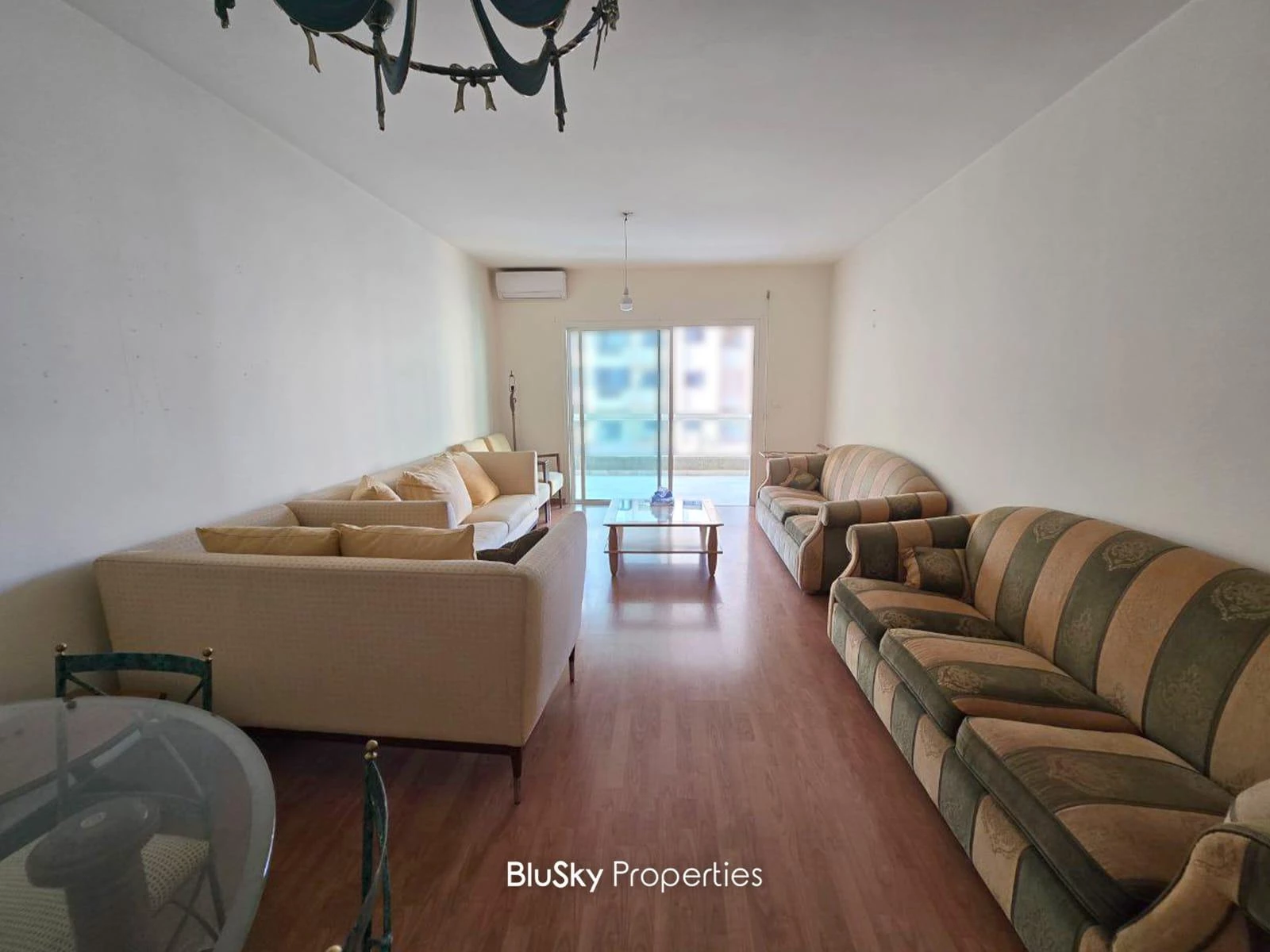 Apartment 120m² for Rent in Jdeideh