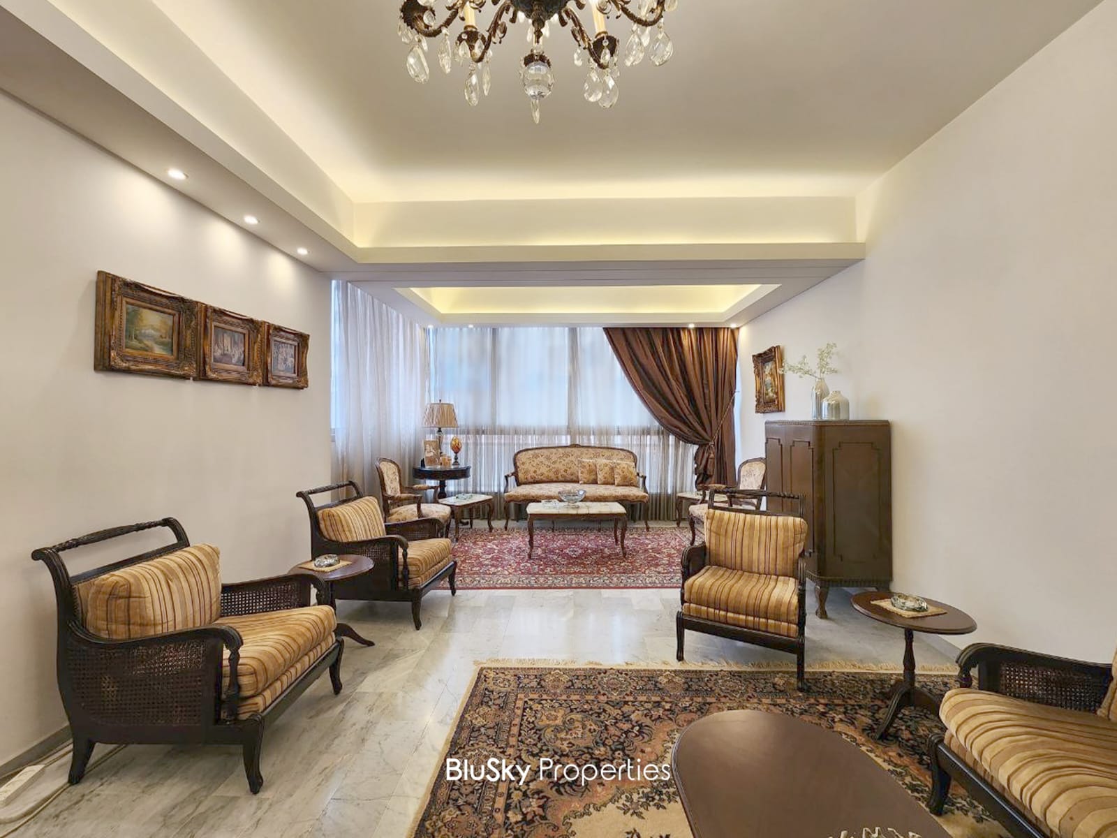 Apartment 165m² for Sale in Jdeideh