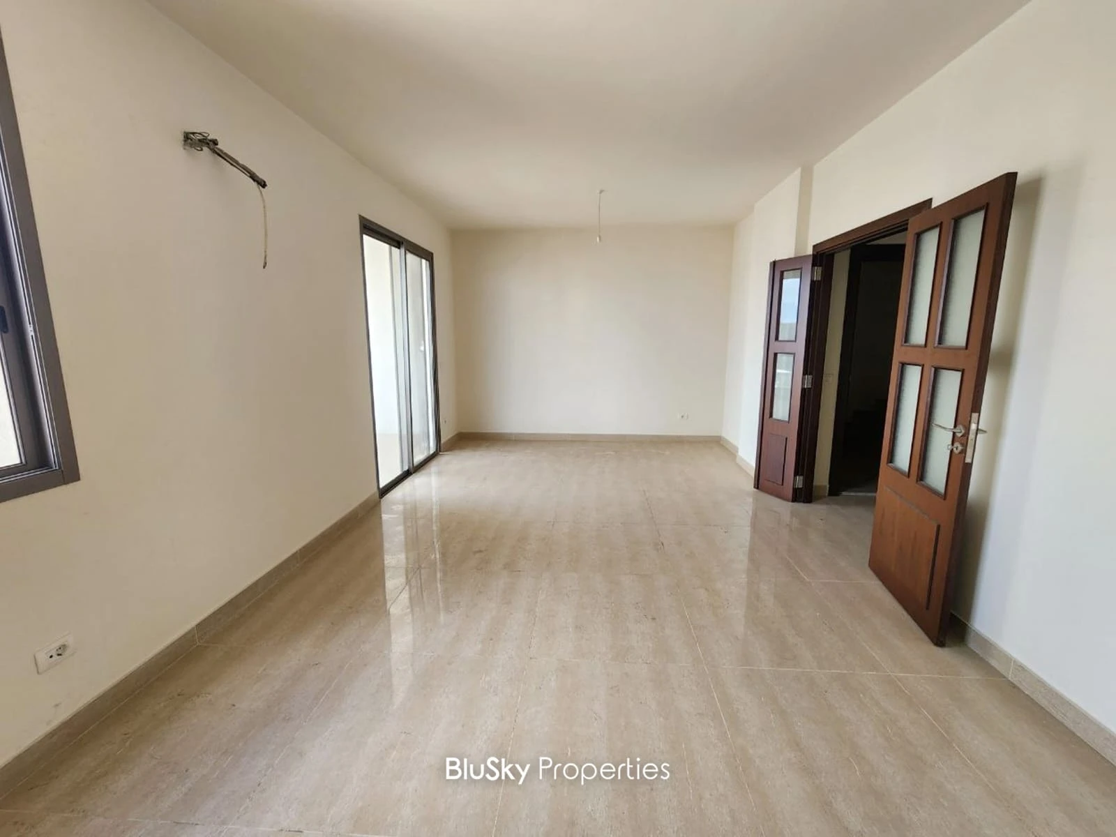 Apartment 165m² for Sale in Jdeideh — photo 2