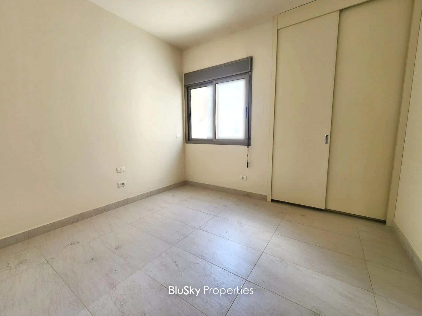 Apartment 165m² for Sale in Jdeideh — photo 4