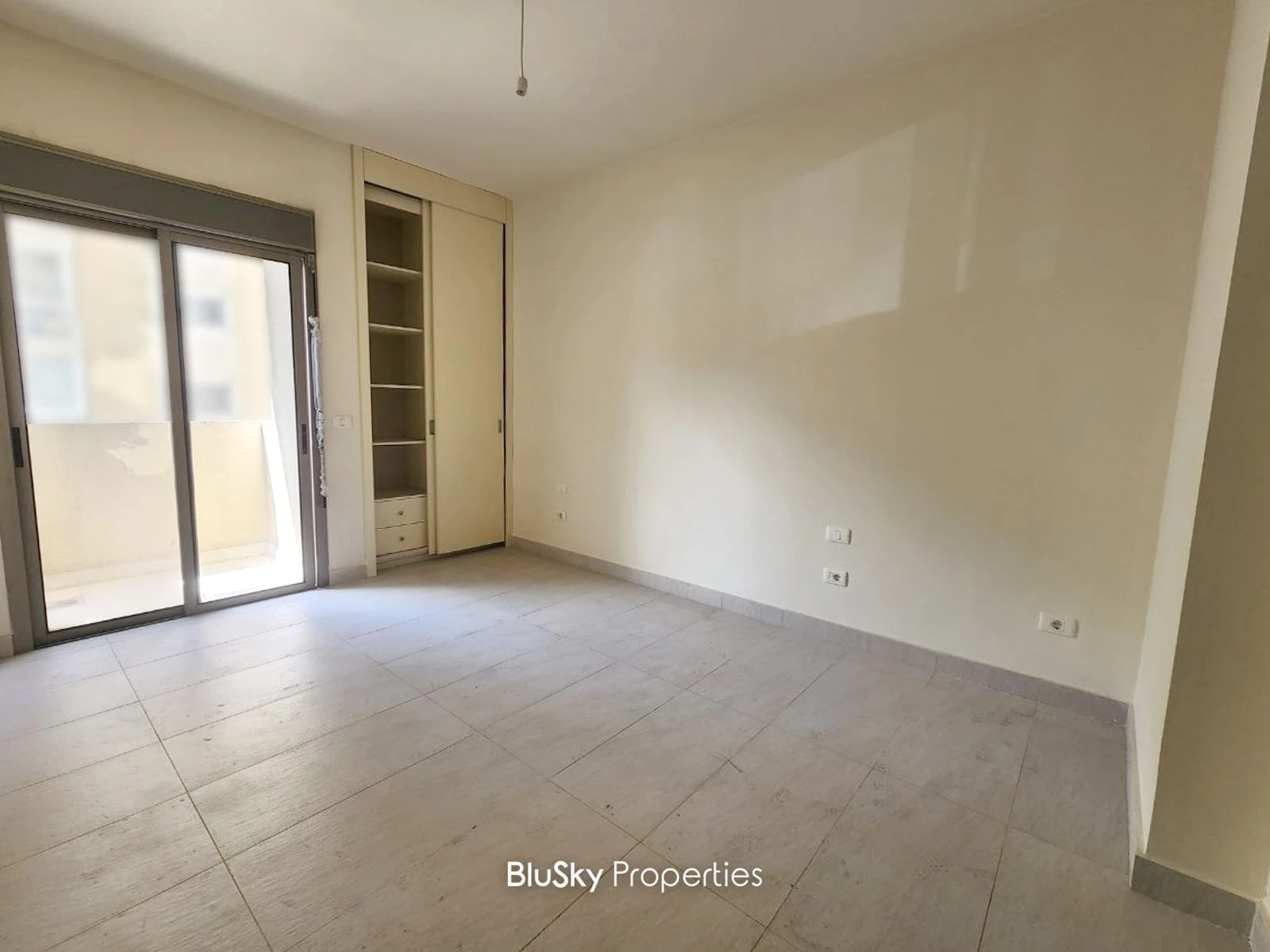 Apartment 165m² for Sale in Jdeideh — photo 5