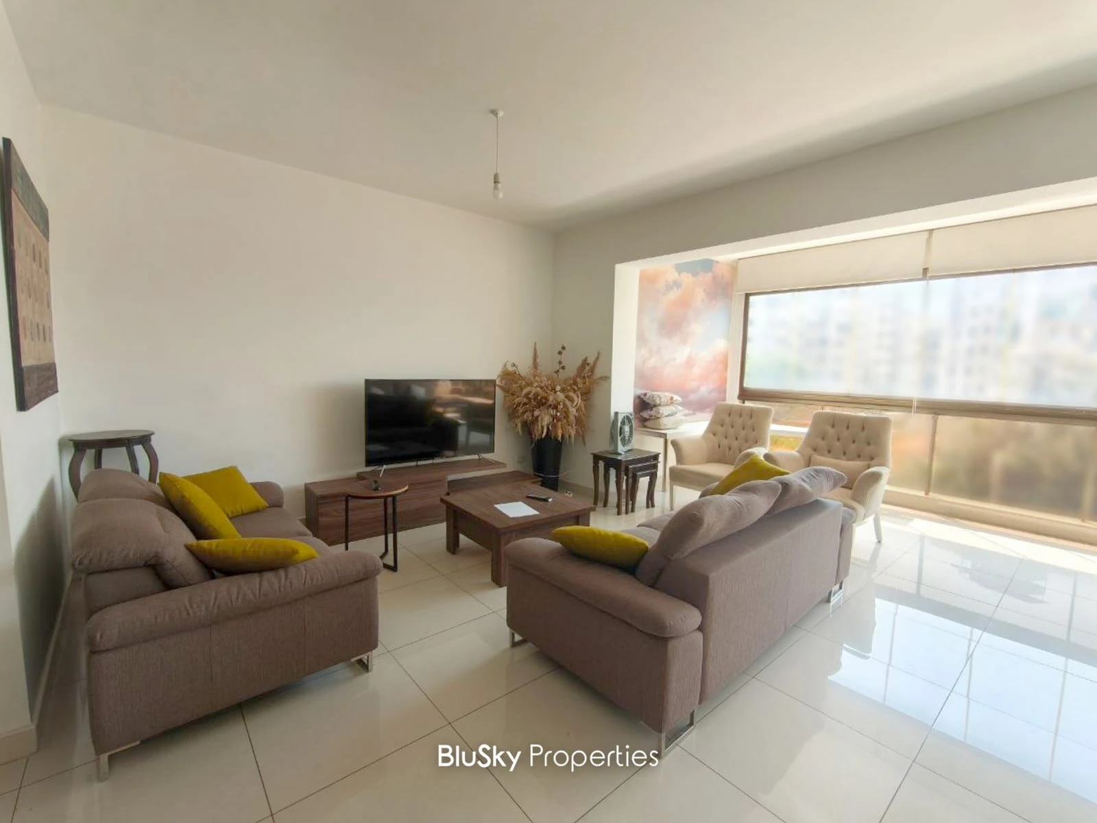 Apartment 169m² for Rent in Jdeideh — الصورة 1