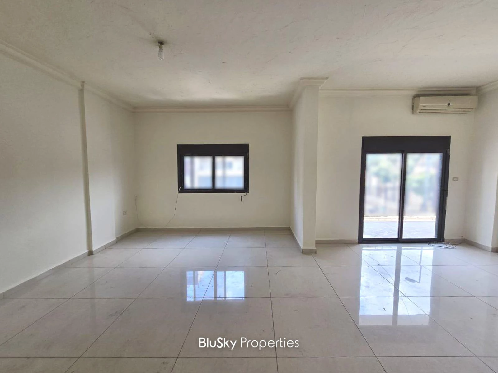 Apartment 180m² for Rent in Jdeideh — الصورة 2