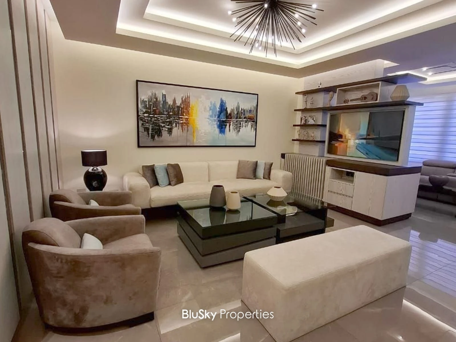 Apartment 240m² for Sale in Jdeideh — photo 1