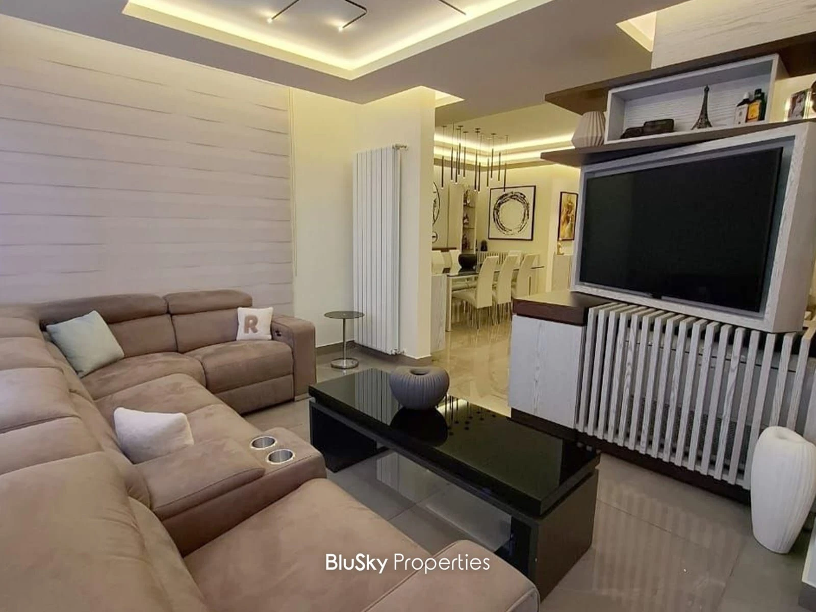Apartment 240m² for Sale in Jdeideh — photo 4