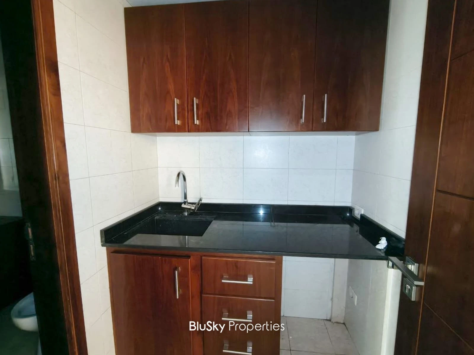 Office 115m² for Rent in Jal El Dib — photo 5